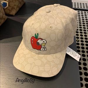 Coach snoopy hat Clearance